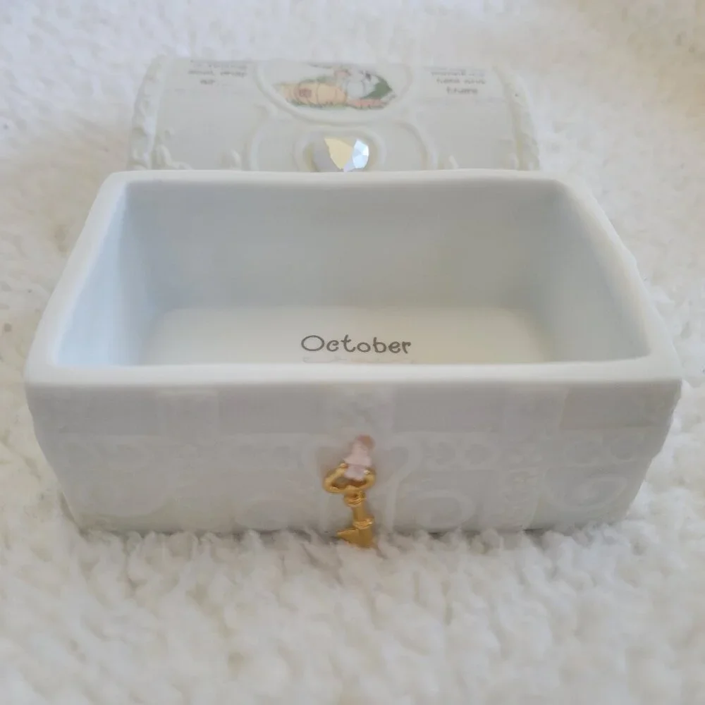 Precious Moments October Opal Birthstone Porcelain Trinket Box Pumpkin Chest